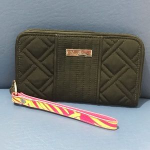 VeraBradley zip-around accordion wallet